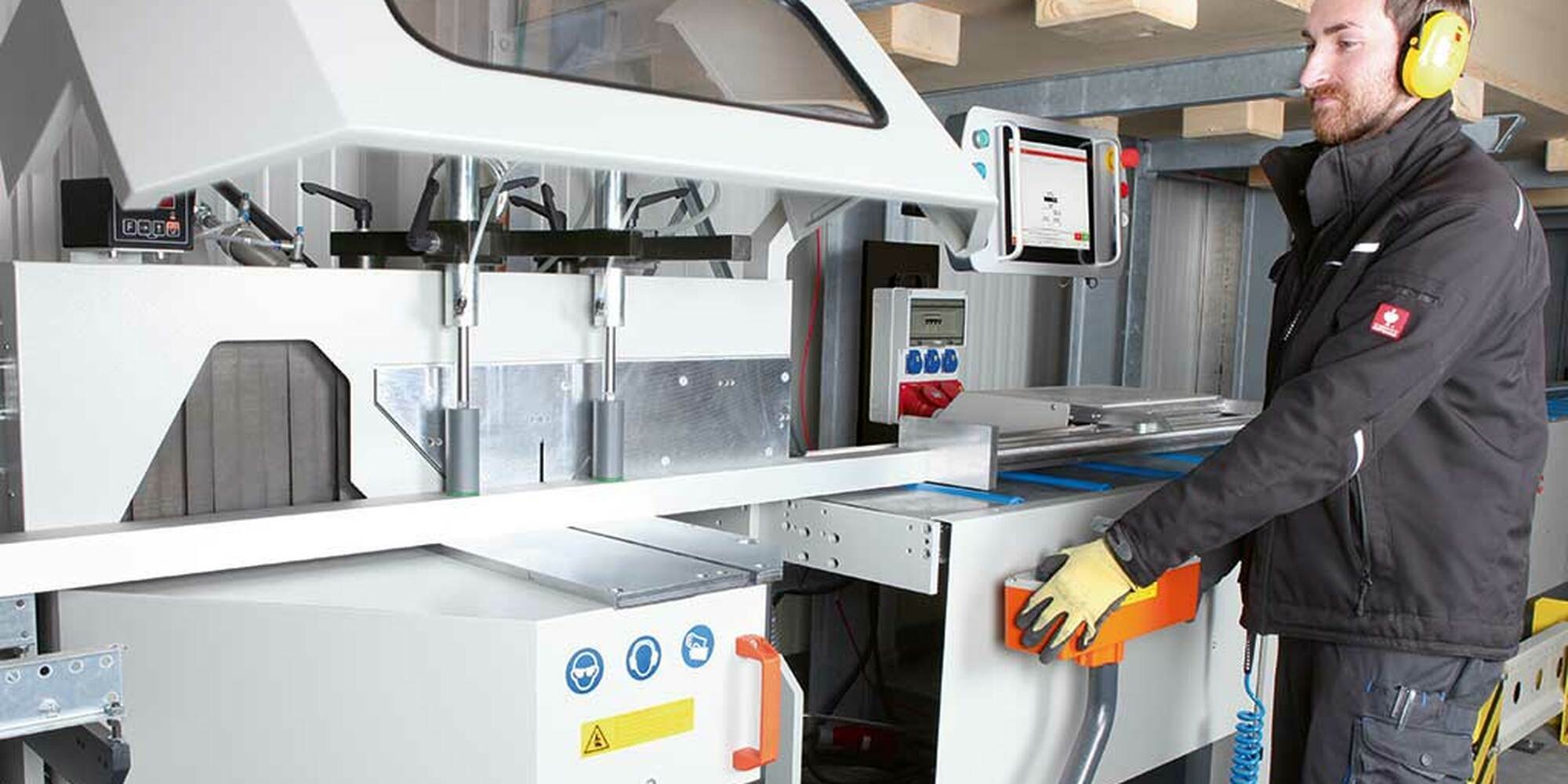 service-sur-mesure--profiles-alu-et-rubans-led-sur-mesure